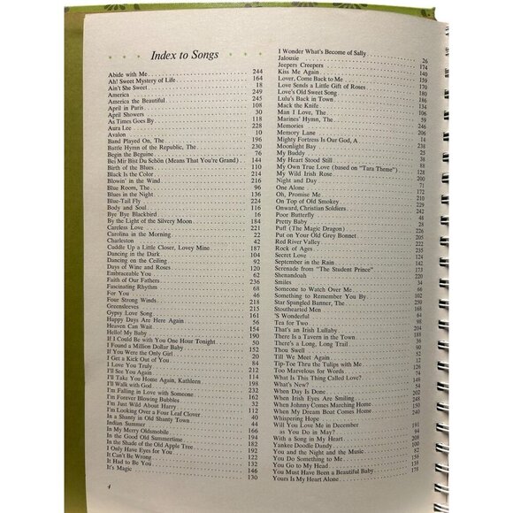 Readers Digest 1969 Family Songbook Hardcover Spiral Bound Green - 124 Favorites - Picture 8 of 16